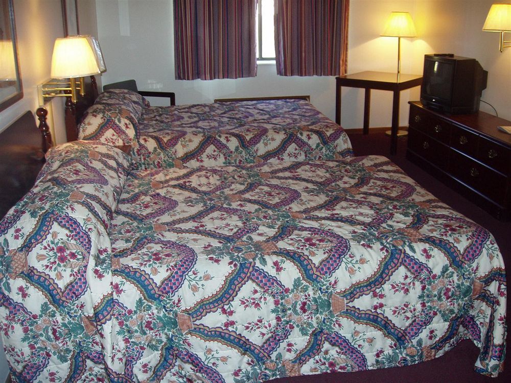 Centerville Westbridge Inn And Suites מראה חיצוני תמונה
