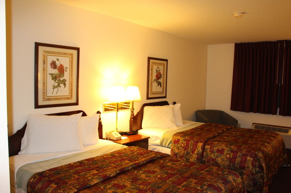 Centerville Westbridge Inn And Suites מראה חיצוני תמונה