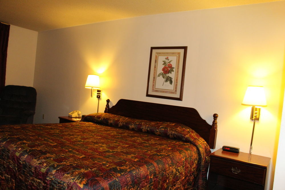Centerville Westbridge Inn And Suites מראה חיצוני תמונה